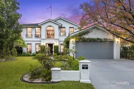 Property photo of 11 Fingleton Close Rouse Hill NSW 2155