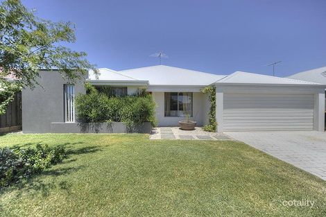 78 Seascapes Bvd, Halls Head, WA 6210