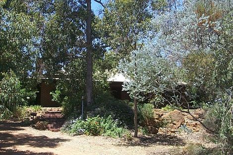 21 Peoples Ave, Gooseberry Hill, WA 6076