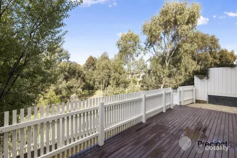 Property photo of 27 Greenwich Crescent Bundoora VIC 3083