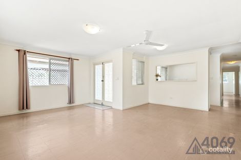 Property photo of 6 Durness Street Kenmore QLD 4069