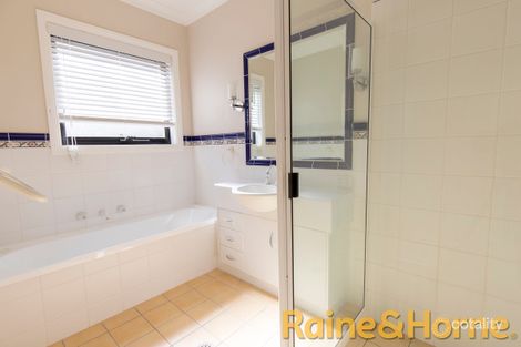 Property photo of 15 Pinehurst Avenue Dubbo NSW 2830