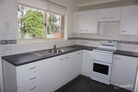 Property photo of 2/83 Kelso Street Singleton NSW 2330