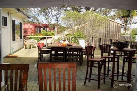 Property photo of 7 Dolphin Avenue Hawks Nest NSW 2324