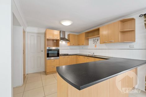 109 Granadilla St, Macgregor, QLD 4109