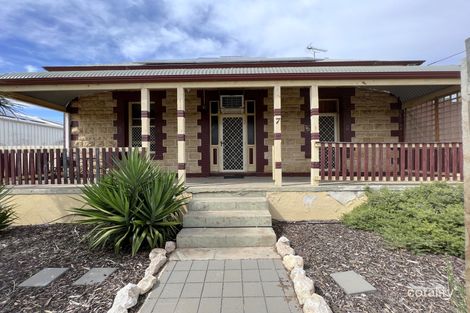Property photo of 7 Edmund Terrace Murray Bridge SA 5253