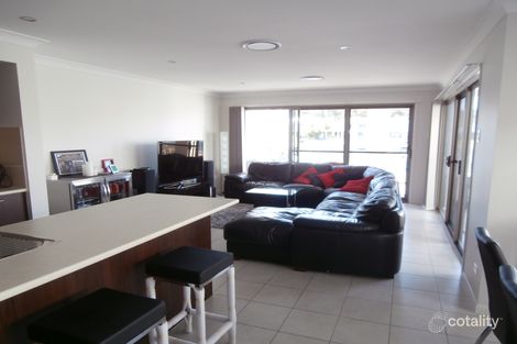 Property photo of 35 Cova Boulevard Hope Island QLD 4212