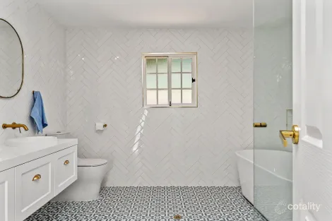 Property photo of 21 Parham Road Eden Hills SA 5050