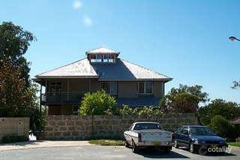 8 Graham Ct, Cottesloe, WA 6011