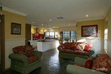 Property photo of 2 Coachmans Court Chirnside Park VIC 3116