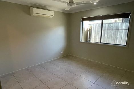 Property photo of 31 Kerrisdale Crescent Beaconsfield QLD 4740