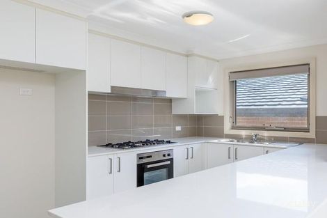 Property photo of 5 Bindugan Crescent Ngunnawal ACT 2913