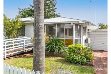 27 Dalgleish St, South Toowoomba, QLD 4350