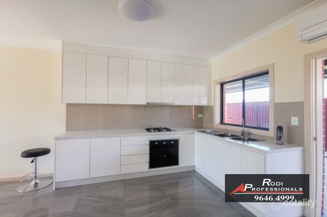 Property photo of 100 Amy Street Regents Park NSW 2143