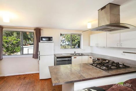 Property photo of 20 Gladys Avenue Berkeley Vale NSW 2261