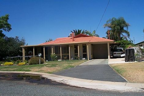 10 Quandong Pl, Pinjarra, WA 6208