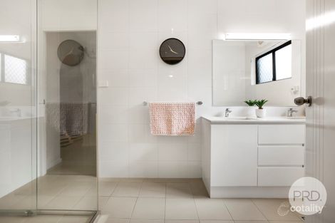 Property photo of 22 Amaroo Road Hillvue NSW 2340