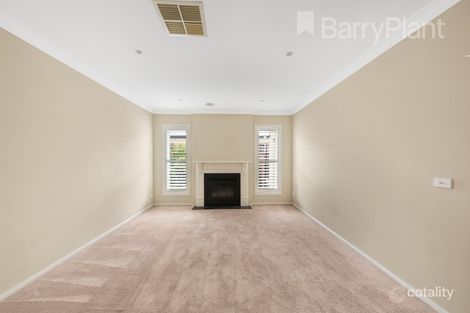 Property photo of 46 Nossal Drive Point Cook VIC 3030