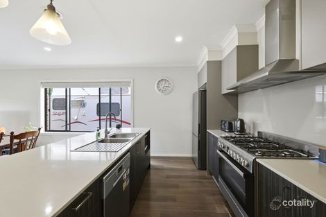 Property photo of 5 Jasmine Crescent Ballan VIC 3342