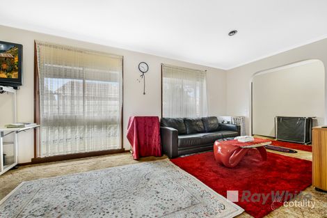 Property photo of 1/17 Parkview Close Dandenong VIC 3175
