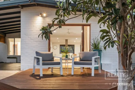 12c Crabbe Pl, Karrinyup, WA 6018
