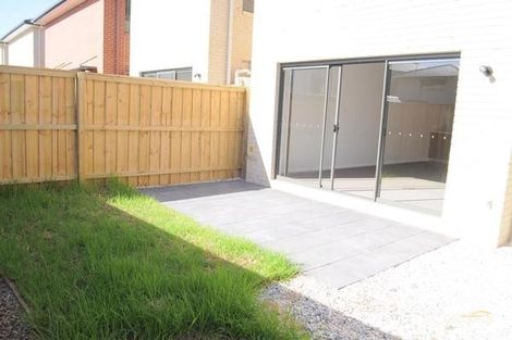 Property photo of 11 Hickory Road Bonnyrigg NSW 2177