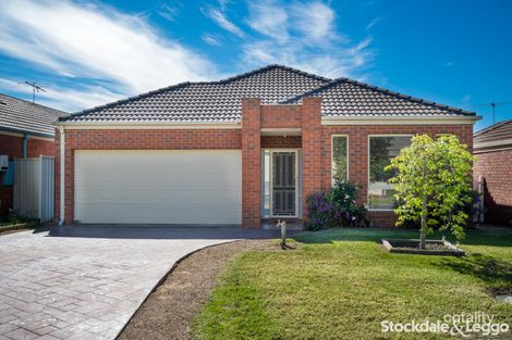 Property photo of 8 Erindale Place Craigieburn VIC 3064