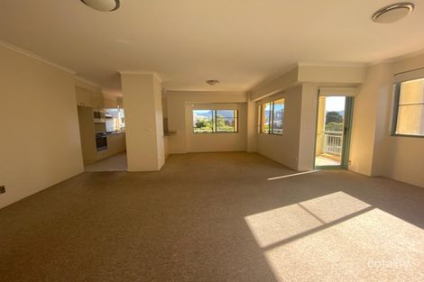 8/2 Pleasant Ave, North Wollongong, NSW 2500