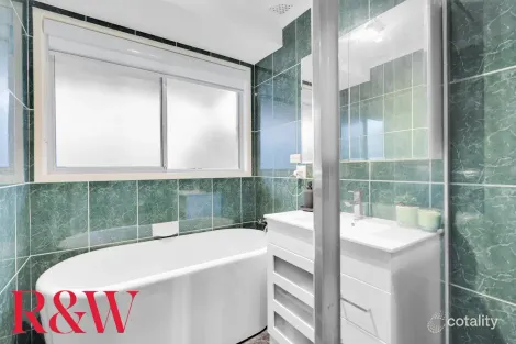 Property photo of 11 Methil Place St Andrews NSW 2566