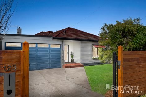 Property photo of 123 Fortescue Avenue Seaford VIC 3198