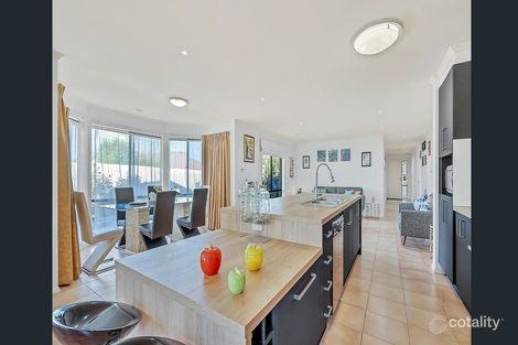 Property photo of 53 Bradman Drive Sunbury VIC 3429