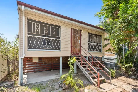 Property photo of 147 Murray Street Rockhampton City QLD 4700