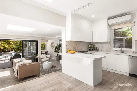 Property photo of 14 Sugarloaf Crescent Castlecrag NSW 2068