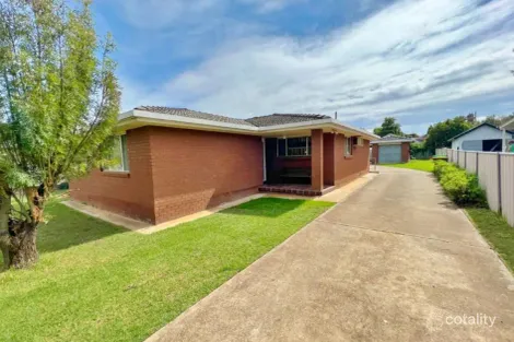Property photo of 59 William Street Young NSW 2594