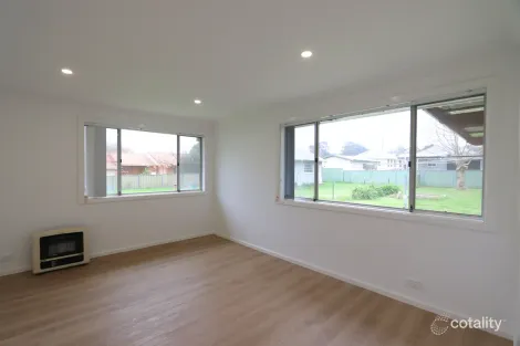 Property photo of 59 William Street Young NSW 2594