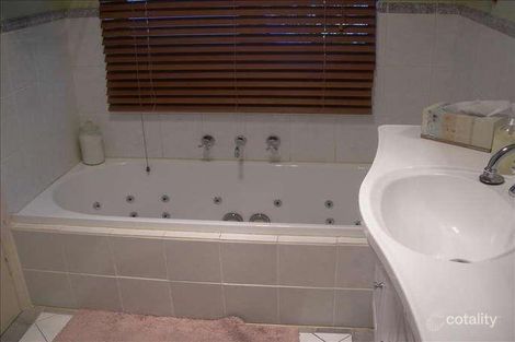 Property photo of 11 Inverary Close Greenwith SA 5125