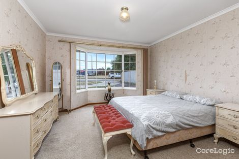 Property photo of 103 Whitelaw Avenue Delacombe VIC 3356