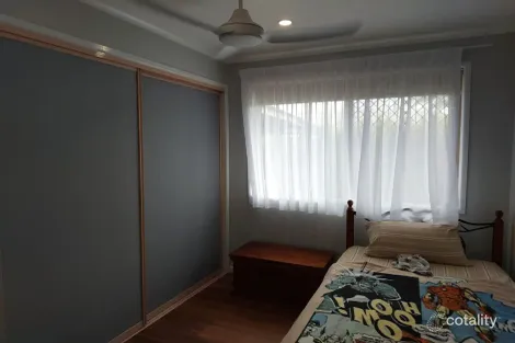 Property photo of 12 Oleander Drive Tinana QLD 4650