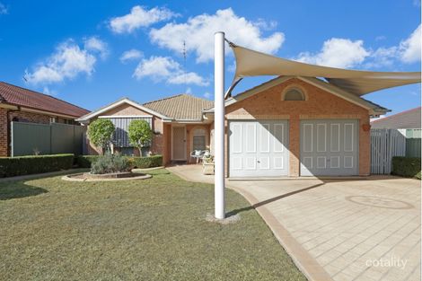 Property photo of 28 Waringa Crescent Glenmore Park NSW 2745