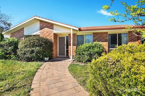 Property photo of 12 Bimbiang Crescent Ngunnawal ACT 2913