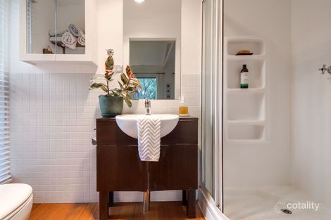 Property photo of 17 Fern Gully Road Cockatoo VIC 3781