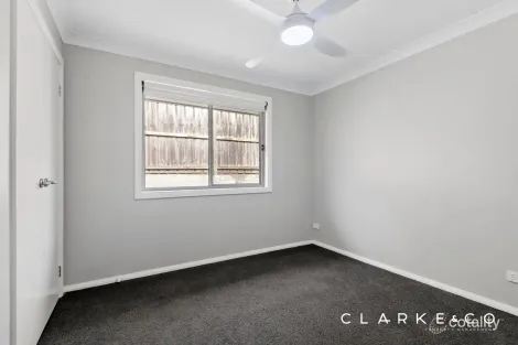 Property photo of 3 Orchard Close Gillieston Heights NSW 2321