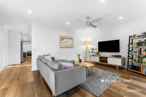 Property photo of 34 Sunnyside Drive Berwick VIC 3806