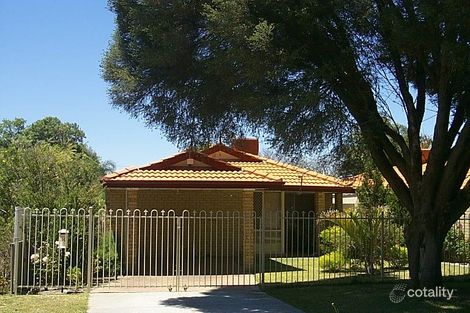 Property photo of 32 Asteroid Way Carlisle WA 6101