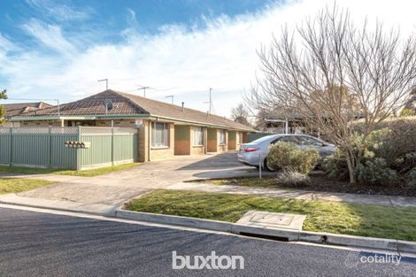 3/2 Evelyn St, Wendouree, VIC 3355