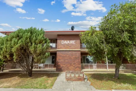 1/102 Crampton St, Wagga Wagga, NSW 2650