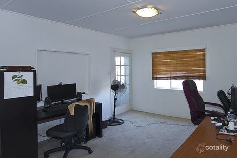 Property photo of 38 Strathaird Street Darra QLD 4076