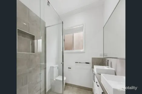 Property photo of 6 Gabbro Way Wollert VIC 3750