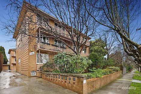 114 Kooyong Rd, Caulfield North, VIC 3161