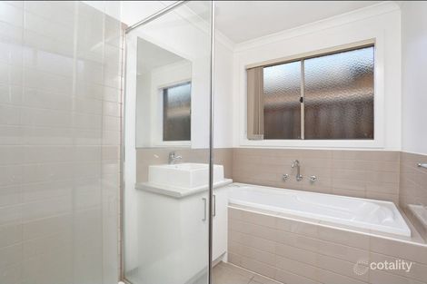 Property photo of 21 Old Course Crescent Deer Park VIC 3023